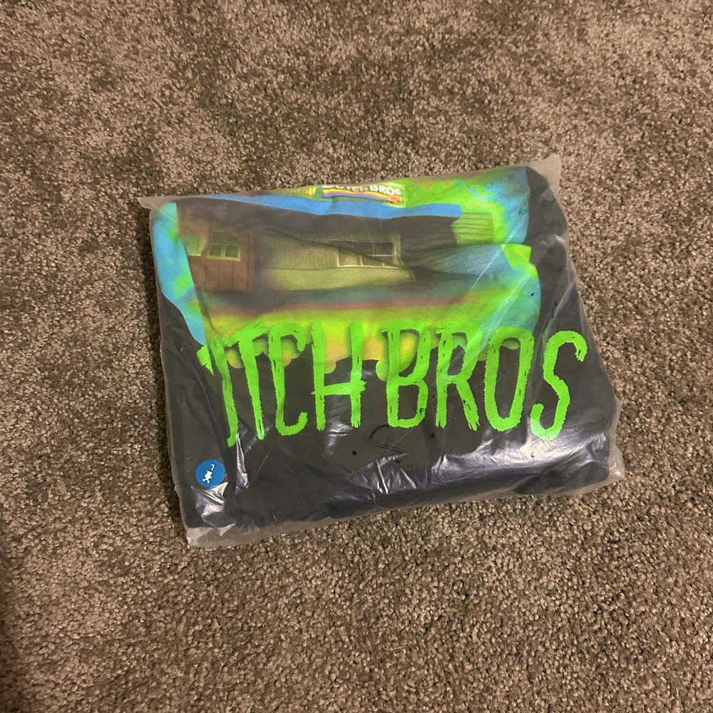 Alien abduction, Dutch Bros T-shirt, long sleeve